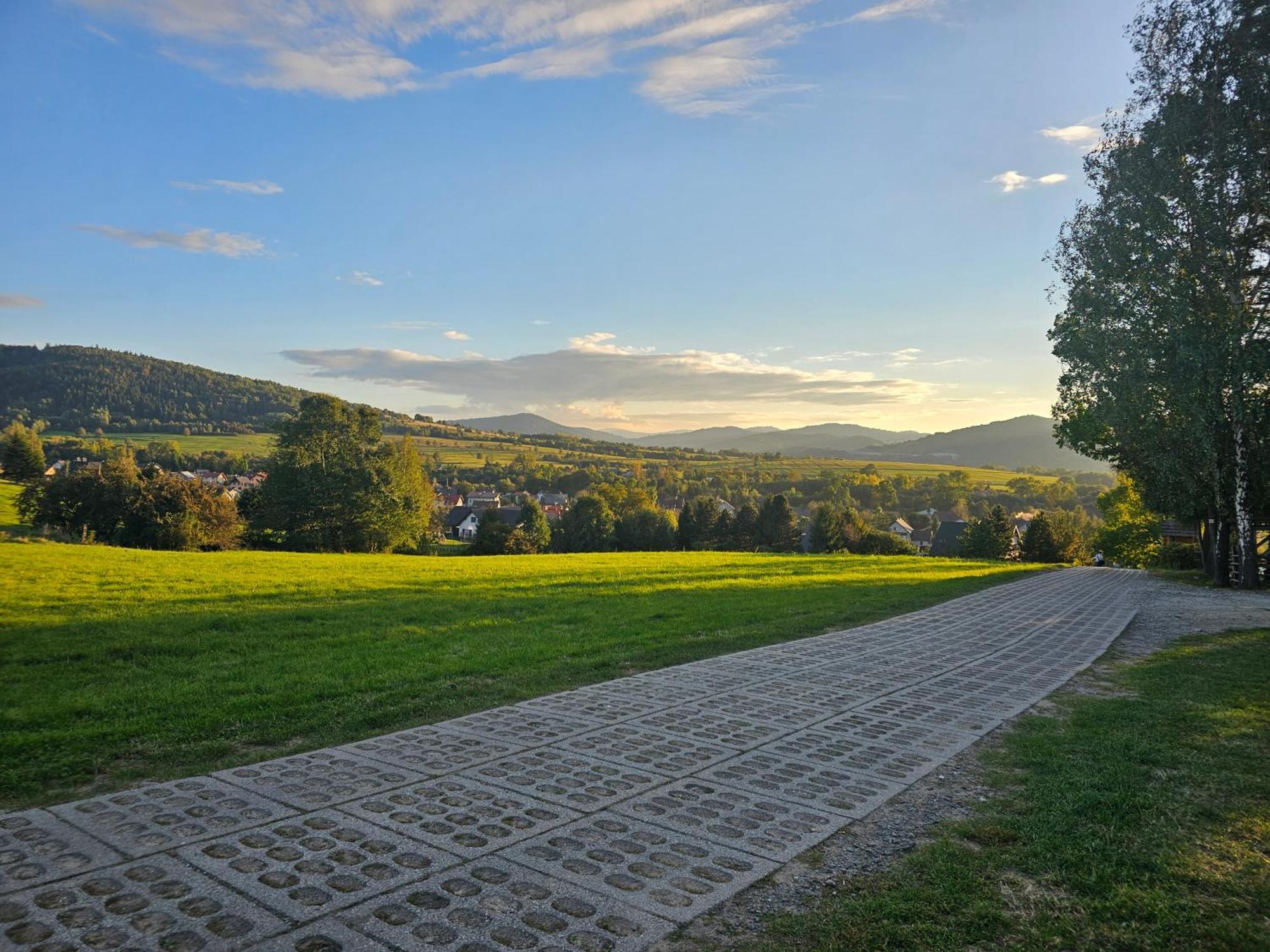 Noclegi Wegierska Gorka Exterior foto